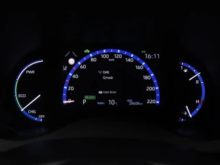 Toyota Yaris Cross Toyota Yaris Cross 1.5 Hybrid Adventure automaat | CarPlay | Navigatie | Parkeersensoren | Achteruitrijcamera | Stoelverwarming | LED verlichting | Elektrische kofferklep - afbeelding nr 28