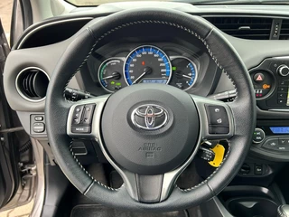 Toyota Yaris Toyota Yaris 1.5 Hybrid Aspiration Automaat 5-deurs | Navi | Cruise control - afbeelding nr 15