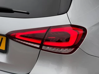 Mercedes-Benz A-Klasse Mercedes-Benz A-klasse A200 LED Pano Widescreen Camera Navi - afbeelding nr 12