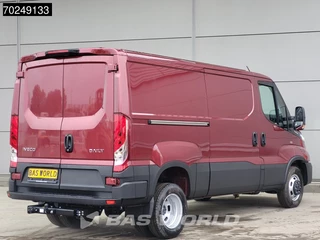 Iveco Daily Iveco Daily 35C21 3.0L Automaat Laag dak L2H1 Uniek! LED Trekhaak Navi ACC 8m3 Airco Trekhaak - afbeelding nr 5