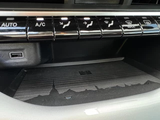 Fiat 500 Fiat 500 RED 42 kWh PANORAMADAK / NAVIGATIE / CARPLAY / ZO GOED ALS NIEUW - afbeelding nr 29