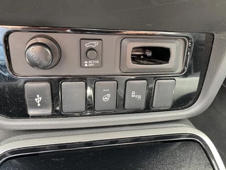 Mitsubishi Outlander Mitsubishi Outlander 2.0 2WD Limited | 7 ZITS | Trekhaak - afbeelding nr 20