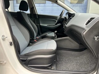 Hyundai i20 Hyundai i20 1.2 Go! Airco l Carplay l DAB l Bluetooth - afbeelding nr 12