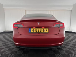 Tesla Model 3 (INCL-BTW) Aut. *PANO | AUTO-PILOT | NAPPA-LEATHER | KEYLESS | FULL-LED | MEMORY-PACK | SURROUND-VIEW | DAB | CARPLAY | DIGI-COCKPIT | LANE-ASSIST | COMFORT-SEATS | 18