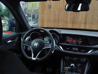 Alfa Romeo Stelvio Alfa Romeo Stelvio 2.0 T 281PK AWD automaat Special Ed. Q4 / LED / 2018 - afbeelding nr 17