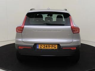 Volvo XC40 Volvo XC40 B4 Plus Dark | Trekhaak | Dodehoekdetectie | Achteruitrijcamera - afbeelding nr 5