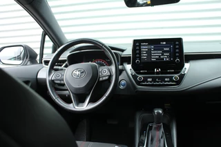 Toyota Corolla Touring Sports Toyota Corolla Touring Sports 2.0 Hybrid 184pk GR-Sport NL-Auto NAP 10 Jaar Garantie Clima Cruise  Carplay Camera Keyless 17