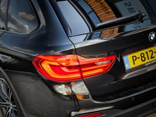 BMW 5 Serie BMW 5-serie Touring 530d xDrive M-Sport | HUD | PANO | H&K | TREKHAAK | LEER | CARPLAY | FULL OPTION - afbeelding nr 14