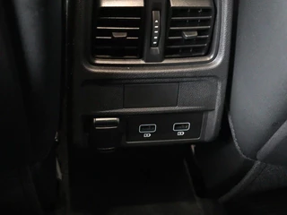 Renault Arkana Renault Arkana 1.6 E-Tech full hybrid 145 R. S. Line | Trekhaak |  Stoel & stuurverwarming | Leder/Alcantara | Adaptive cruise | Camera | Carplay | Keyless | Navigatie | Full LED - afbeelding nr 31