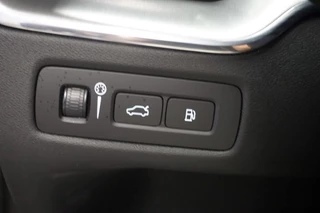 Volvo XC60 Volvo XC60 2.0 T8 TWIN ENGINE AWD INSCRIPTION AUTOMAAT/ PANODAK - afbeelding nr 18