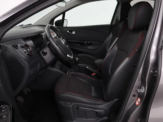 Renault Captur Renault Captur 0.9 TCe Helly Hansen | 1e eigenaar |  Stoelverwarming | Trekhaak | Camera | Navigatie | Keyless | Climate control | Cruise control | LED - afbeelding nr 4