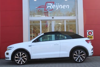 Volkswagen T-Roc Volkswagen T-Roc Cabrio 1.5 TSI 150PK AUTOMAAT R-LINE | VIRTUAL COCKPIT | STOEL/STUUR VERWARMING | 19