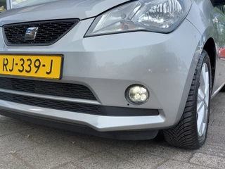 SEAT Mii SEAT Mii 1.0 60pk Sport Intense 5-Deurs | Origineel NL | Airco | Cruise | Bluetooth Carkit+Streaming | Elek.Ramen+Spiegels | Licht+Regensensor | Pdc | Mistlampen | Privacy Glass | 15''lm - afbeelding nr 37