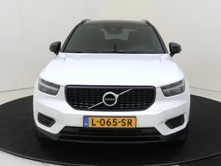 Volvo XC40 Volvo XC40 T5 Recharge R-Design | Trekhaak | Panoramadak | - afbeelding nr 3