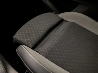 Opel Grandland X Opel Grandland X 1.2 Turbo Edition (APPLE CARPLAY, GROOT NAVI, LEDER, CRUISE, SPORTSTOELEN, PARKEERSENSOREN, LANE ASSIST, NIEUWE APK, NIEUWSTAAT) - afbeelding nr 24