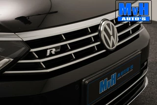 Volkswagen Passat Volkswagen Passat Variant 1.4 TSI R-Line|VIRTUAL|TREKH|LED - afbeelding nr 26