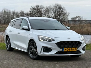 Ford Focus Ford Focus Wagon 1.0 EcoBoost ST Line Business - Frozen White - Lekker Sportief! - afbeelding nr 4