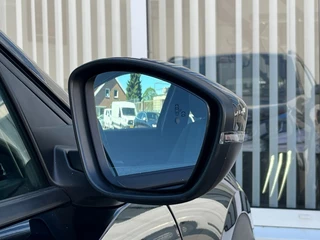 Peugeot 2008 Peugeot 2008 1.2 PureTech 130 Allure Automaat I Carplay I 360 Camera I Blindspot - afbeelding nr 29