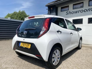 Toyota Aygo Toyota Aygo 1.0 VVT-i x-fun - afbeelding nr 16