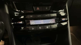 Peugeot 208 Peugeot 208 1.2 PureTech Allure NAVIGATIE LM CARPLAY CRUISE - afbeelding nr 32