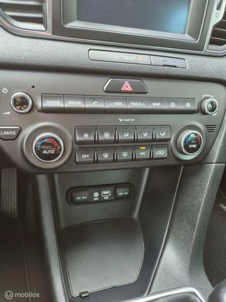 Kia Sportage Kia Sportage 1.6 GDI First Edition|Airco|Cruise|Camera|Navi|Trekhaak| - afbeelding nr 13