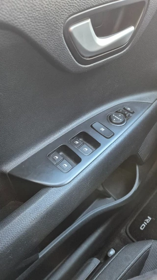 Kia Rio - afbeelding nr 9