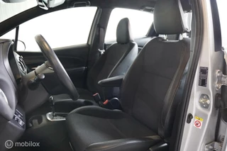 Toyota Yaris Toyota Yaris 1.5 Hybrid EXECUTIVE, 2018, Leer, Airco - afbeelding nr 5