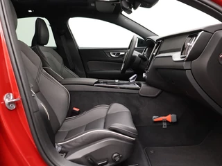 Volvo S60 Volvo S60 T6 PLUG-IN HYBRID LONG RANGE PLUS DARK HEICO BODYKIT SCHUIFDAK 2 - afbeelding nr 34