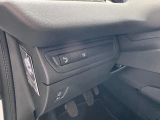 Peugeot 208 Peugeot 208 1.2 PT SIGNATURE + AIRCO/APPLE CARPLAY/ANDROID AUTO/PDC/CRUISE - afbeelding nr 25