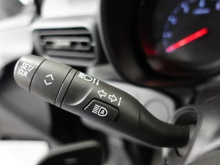 Opel Combo Opel Combo 1.5D L1H1 Edition Automaat Navi Parkeersensoren Navi Trekhaak Cruise Control - afbeelding nr 18