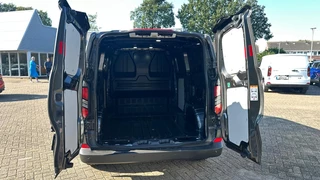 Ford Transit Custom Ford Transit Custom 320 2.0 TDCI L2H1 Trend Automaat 136pk | Adaptive cruise control |  8-weg bestuurderstoel + passagiersbank| Stoelverwarming | Dodehoeksensoren | Navigatie | Elektrische inklapbare spiegels | 16 inch lichtmetalen velgen | Full LED | Dual-zone climate control | LED laadruimteverlichting - afbeelding nr 4