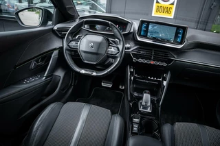 Peugeot 208 Peugeot 208 1.2 PureTech GT-Line *AUTOMAAT*CARPLAY*LED*CAMERA - afbeelding nr 39