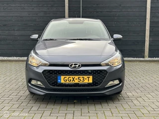 Hyundai i20 Hyundai i20 1.2 i-Drive Cool Airco / 80.897 KM dealer ond. - afbeelding nr 4