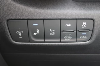 Hyundai Kona Hyundai Kona 1.6 GDI HEV Premium Sky Full Option! 