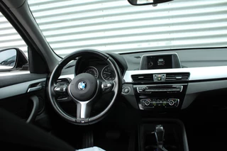 BMW X1 BMW X1 sDrive18i 136pk Centennial Executive AUTOMAAT NL-Auto NAP Clima Cruise Navi PDC 17