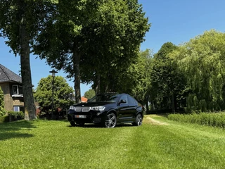 BMW X4 BMW X4 xDrive35d Cen High Executive|M|HUD|Dak|313PK|124DKM - afbeelding nr 36