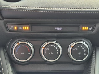 Mazda 2 Mazda 2 1.5 Skyactiv-G Luxury | Camera | Head-up display - afbeelding nr 24