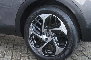 Citroën C4 Citroen C4 1.2 130PK FEEL PACK | NAVIGATIE | HEAD UP DISPLAY | ACHTERUITRIJ CAMERA | APPLE CARPLAY/ANDROID AUTO | LICHTMETALEN VELGEN | PARKEER SENSOREN | CLIMATE CONTROL | AFNEEMBARE TREKHAAK | EXTRA GETINTE ACHTER RUITEN | - afbeelding nr 10