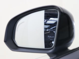 Volvo XC40 Volvo XC40 B4 Plus Dark | Trekhaak | Dodehoekdetectie | Achteruitrijcamera - afbeelding nr 30