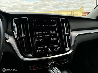Volvo V60 Volvo V60 2.0 D3 Momentum Navi Led Clima PDC Cruise - afbeelding nr 10