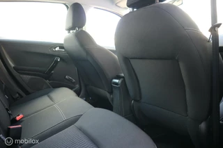 Peugeot 208 Peugeot 208 1.2 PureTech AIRCO/PDC/CRUISE-CONTROL/NAP - afbeelding nr 13
