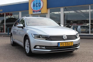 Volkswagen Passat Volkswagen Passat 1.4 TSI 125pk BMT Comfortline Business | Orig. NL | Trekhaak | Virtual dashboard | Carplay | - afbeelding nr 22