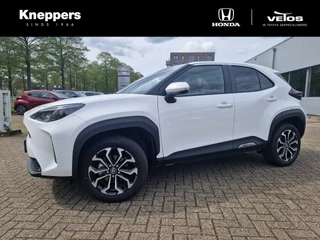 Toyota Yaris Cross Parkeersensoren V+A, Dodehoeksensor, Navigatie , All-in Rijklaarprijs - afbeelding nr 1