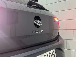 Volkswagen Polo Volkswagen Polo 1.0 TSI 3x R-Line*PANO*IQ LIGHT*CARPLAY*CAMERA*DIGIDASH*PDC V+A*LMV - afbeelding nr 15