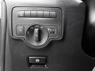 Mercedes-Benz Vito Mercedes-Benz Vito 114 CDI Lang Automaat Airco Bluetooth Camera Trekhaak Navigatie Cruise Control Carplay - afbeelding nr 12