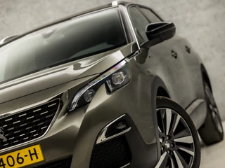 Peugeot 5008 (PANORAMADAK, APPLE CARPLAY, GROOT NAVI, 360 CAMERA, LEDER, KEYLESS, SPORTSTOELEN, ZWART HEMEL, TREKHAAK, GETINT GLAS, LED KOPLAMPEN, NIEUWSTAAT) - afbeelding nr 17