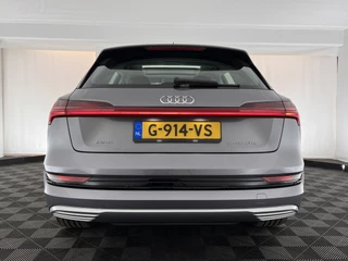 Audi e-tron Audi e-tron 50 Quattro Advanced Launch-Edition-Plus 71 kWh [ 3-Fase ] (INCL-BTW) *PANO | LUXURY-LEATHER | FULL-LED | ADAPTIVE-CRUISE | MEMORY-PACK | DIGI-COCKPIT | HEATED-COMFORTSEATS | CARPLAY | NAVI-FULLMAP | ECC | SHIFT-PADDLES | LANE-ASSIST | PDC | 20''ALU* - afbeelding nr 5