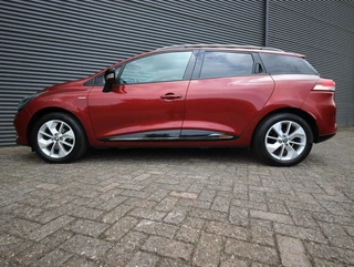 Renault Clio Renault Clio Estate 0.9 TCe Limited (Vol-Opties!) - afbeelding nr 13