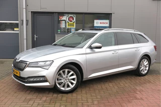 Škoda Superb , Keyless ,Carplay, Stuurwiel multifunctioneel,etc. slechts 11000 km !! Fabrieksgarantie t/m 03-2026 - afbeelding nr 8