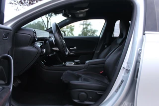 Mercedes-Benz A-Klasse Mercedes A-klasse 200 AMG/Pano/Camera/Stoelverw/ACTIEPRIJS! - afbeelding nr 12